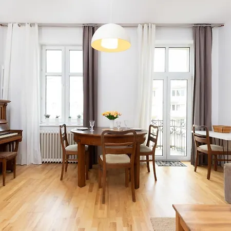 Center Starowiejska By Renters Apartamento *