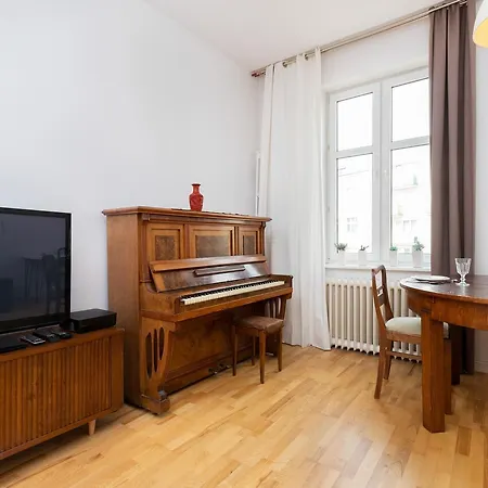 Center Starowiejska By Renters